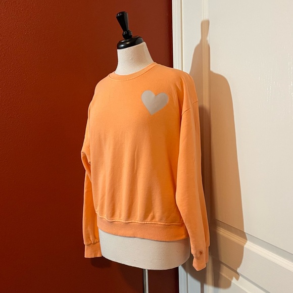 saltwater LUXE Sweaters - Saltwater Luxe Women’s The Perry Orange Heart Pullover Slouchy‎ Crew Sweater